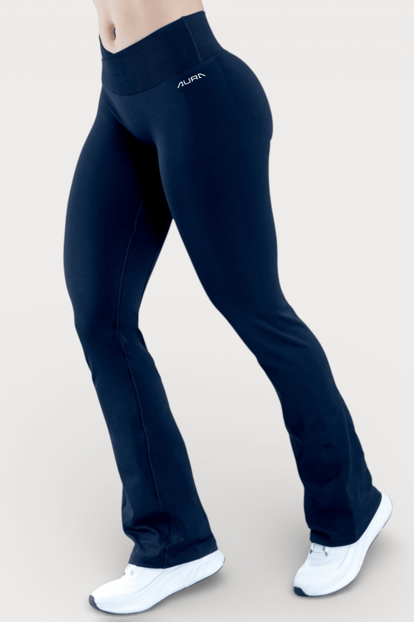 Aure Core Flare Pants