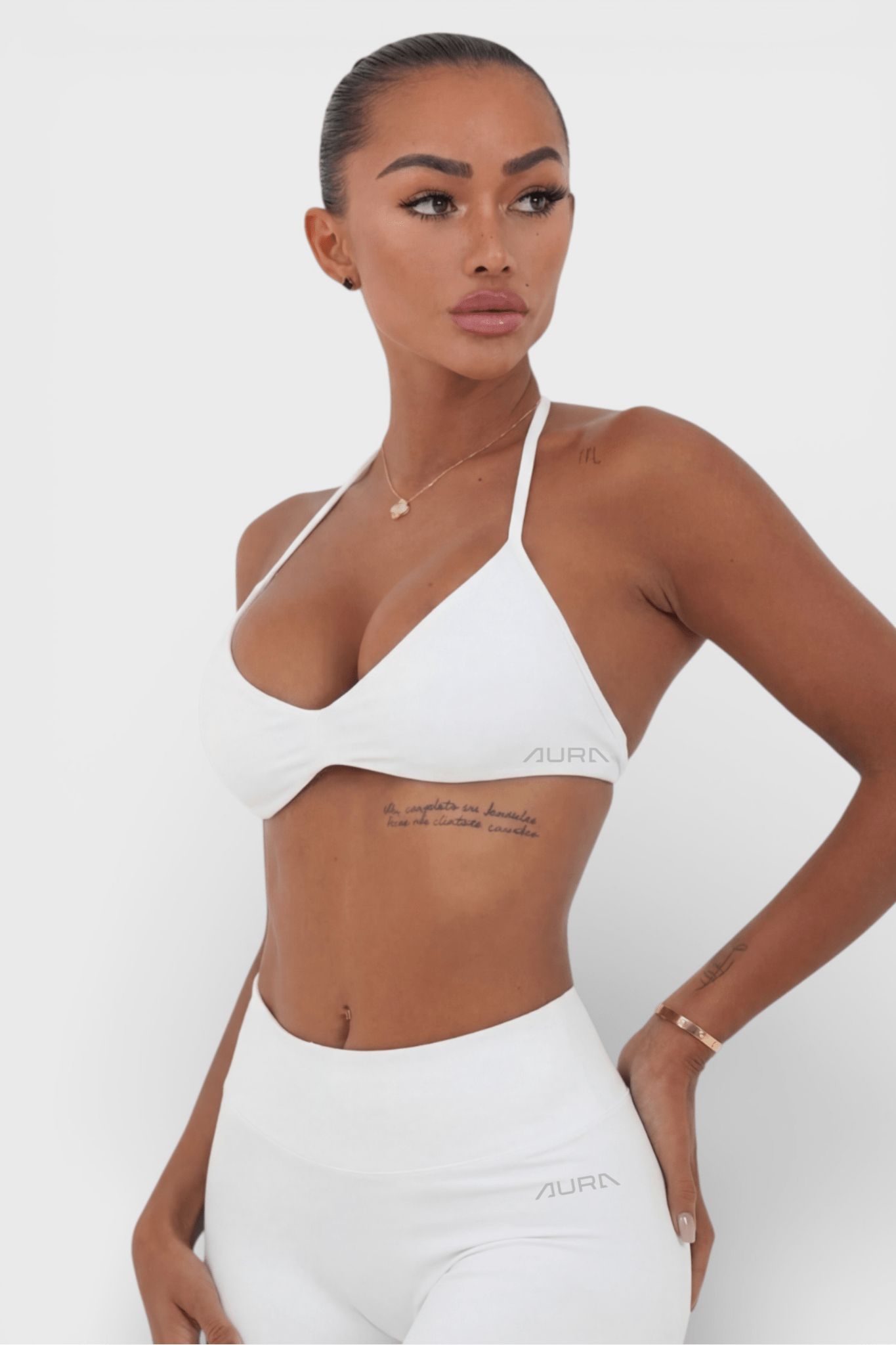 Aura Sculpt Strappy Bra