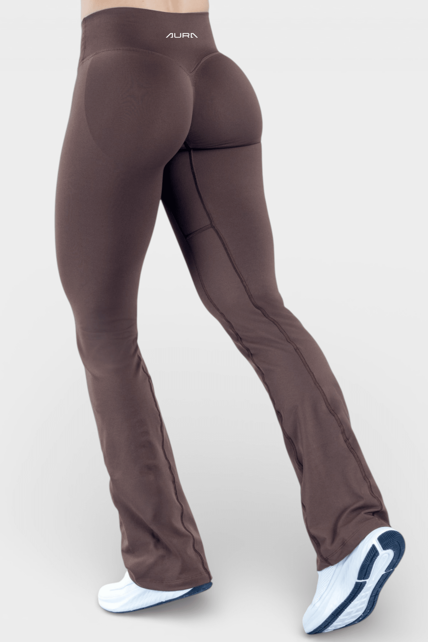 Aure Core Flare Pants