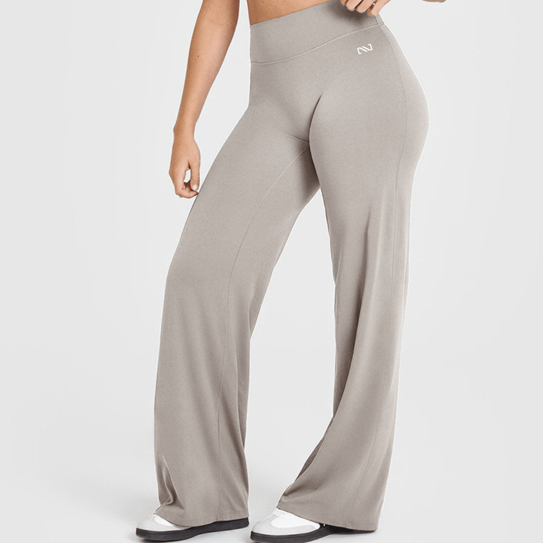 Aure Core Flare Pants