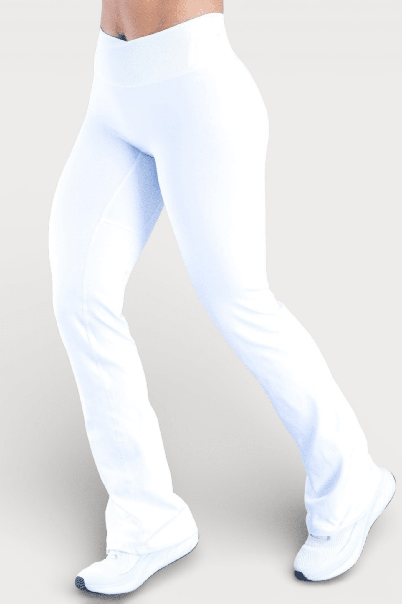 Aure Core Flare Pants