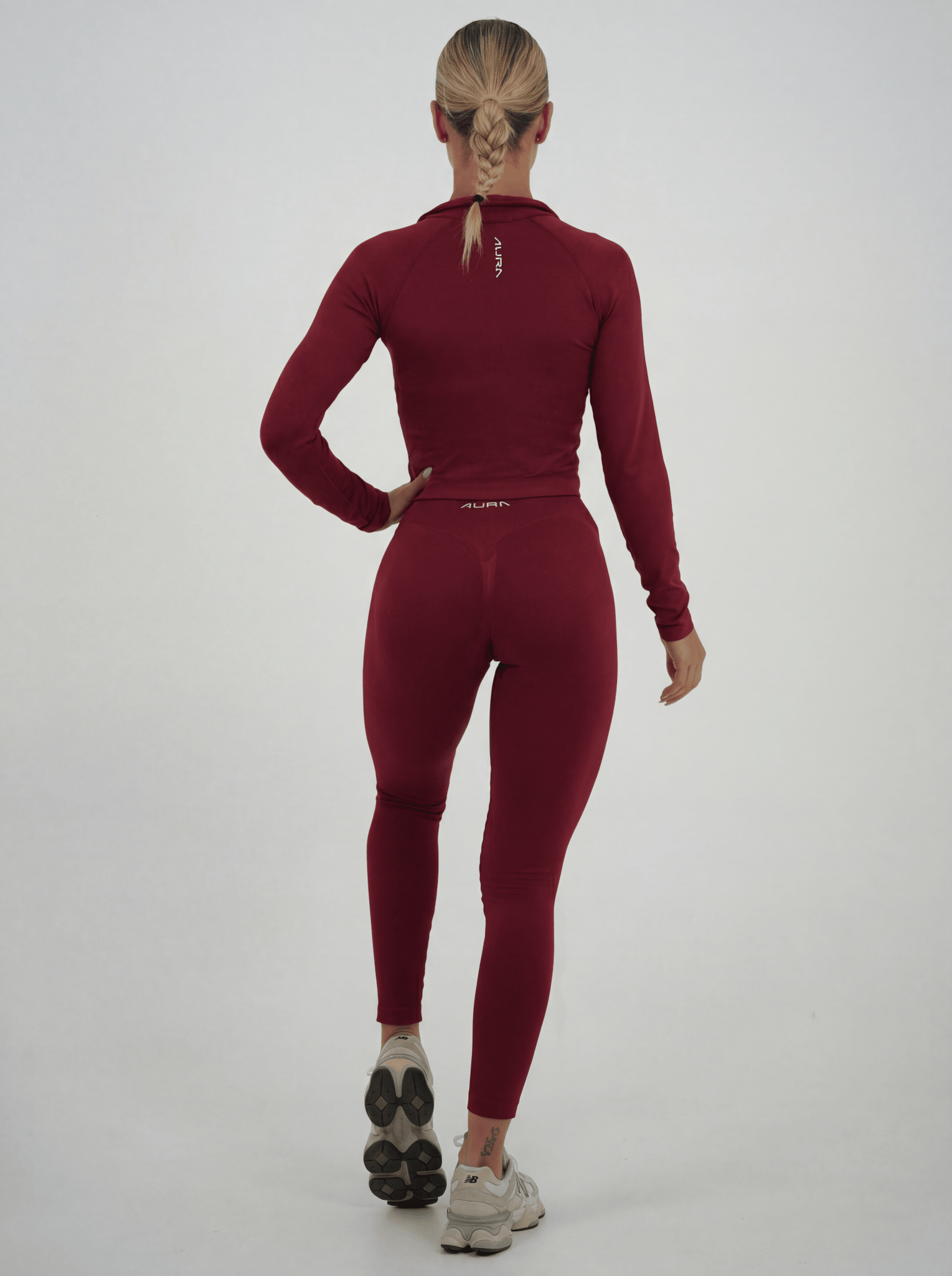 Aura Core Long Zippy