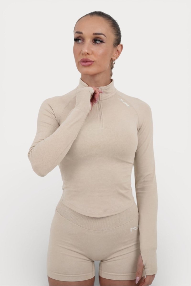 Aura Core Short Zippy