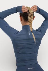 Aura Core Short Zippy